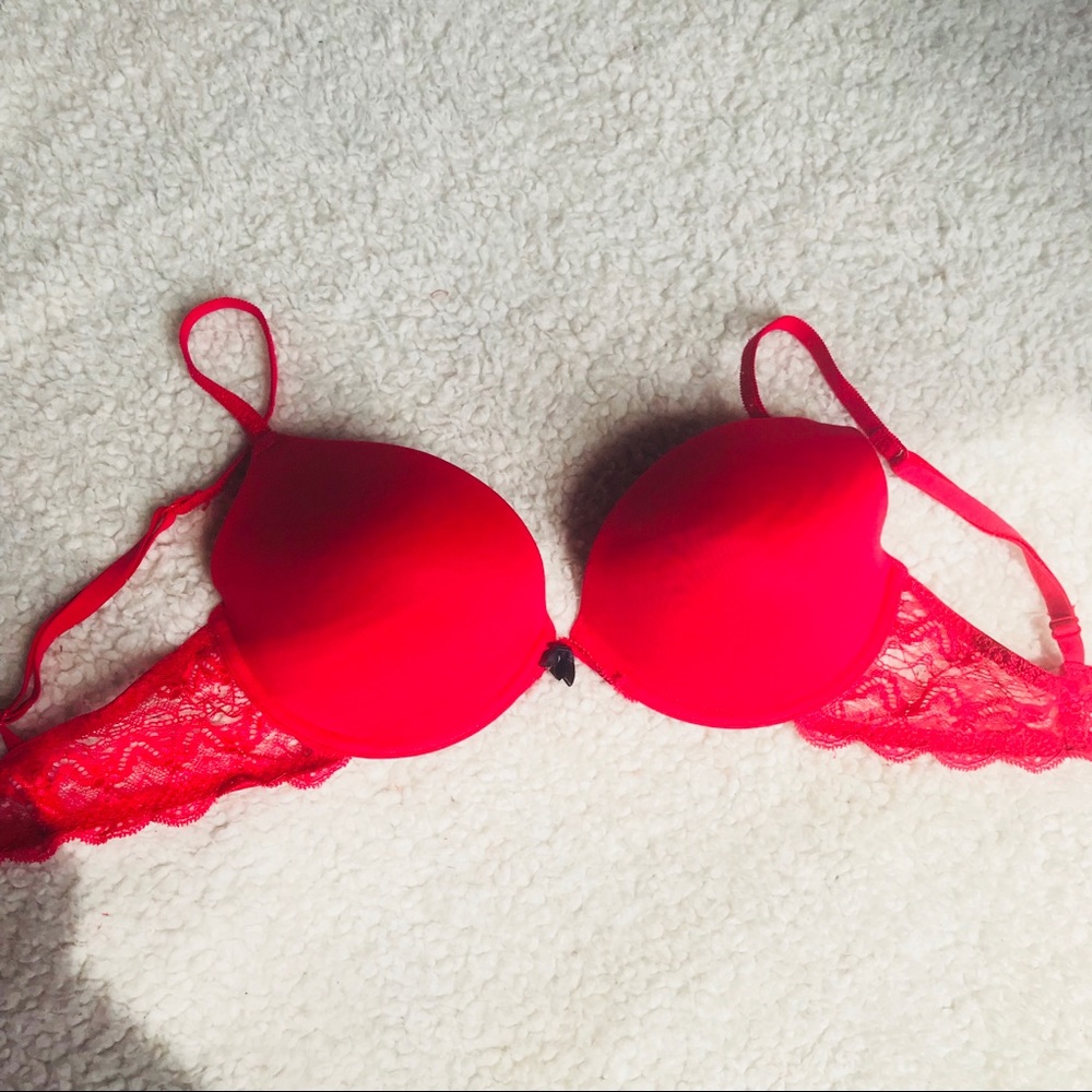 Victoria Secret Pink / Red Bra 34C